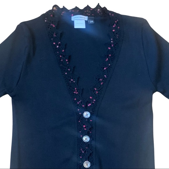 VTG 90’s Anonymous Black Lace Trim V-Neck Button Down Cardigan Sweater Top - Picture 5 of 6
